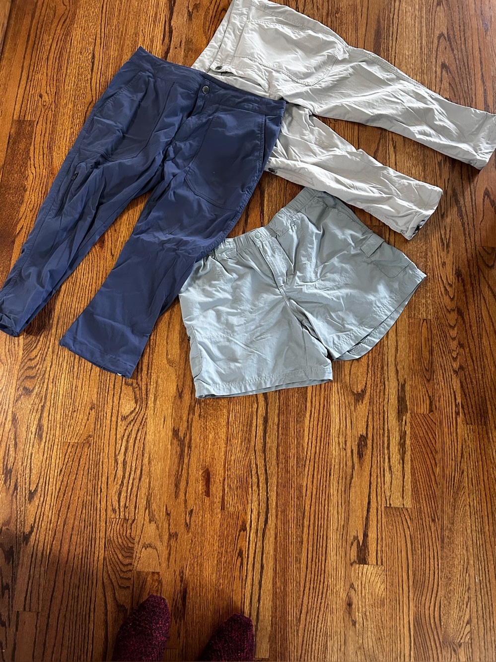 Columbia Super Bundle! 2 pairs hiking capris and one pair hiking shorts